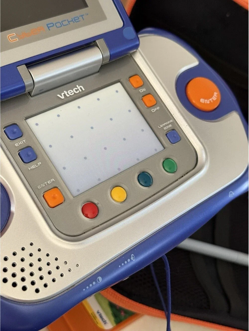 VTech V.Smile Cyber Pocket Handheld Electronic Learning System W/case, Game